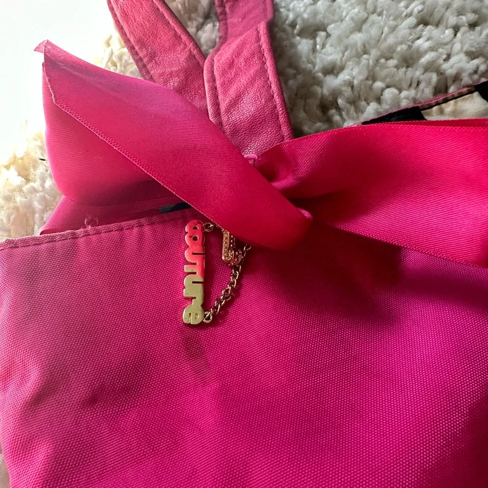 Used Juicy Couture hot pink vintage huge big giant beach bag tote.